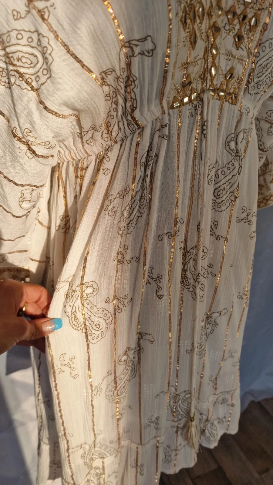 Robe bohème blanche et dorée – détails brodés – taille 36/38 – photo 8